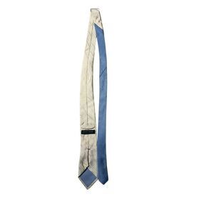 Tommy Hilfiger men’s silk-feel tie cream & periwinkle blue diagonal stripe